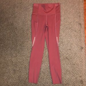 Lululemon leggings. 4